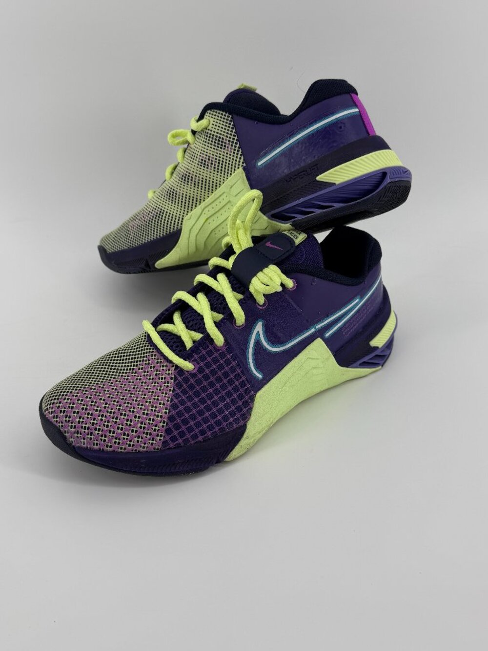 Nike Metcon 8 AMP Women's Training Shoes Deep Purple Barely Volt Size 9.5